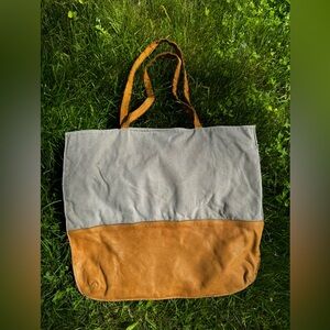 Two-Tone Tan and Gray Magnolia Hearth & Hand Tote Bag